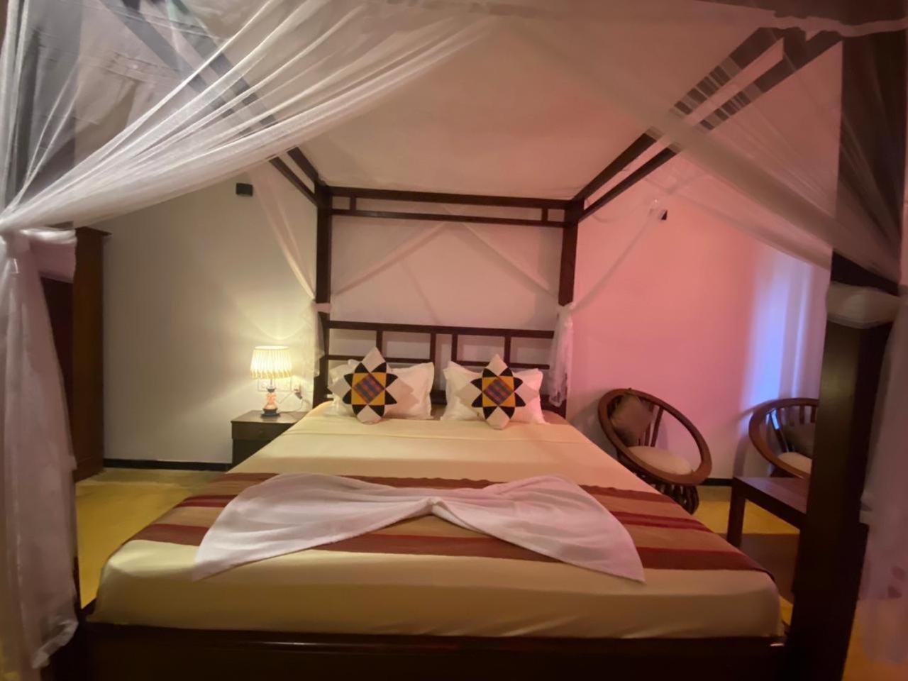 Old Frankland Kandy Luxury Boutique Hotel Esterno foto
